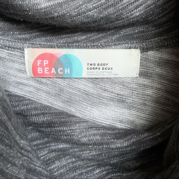 FREE PEOPLE | Cocoon Gray Pullover Slouchy Knit - Picture 7 of 10